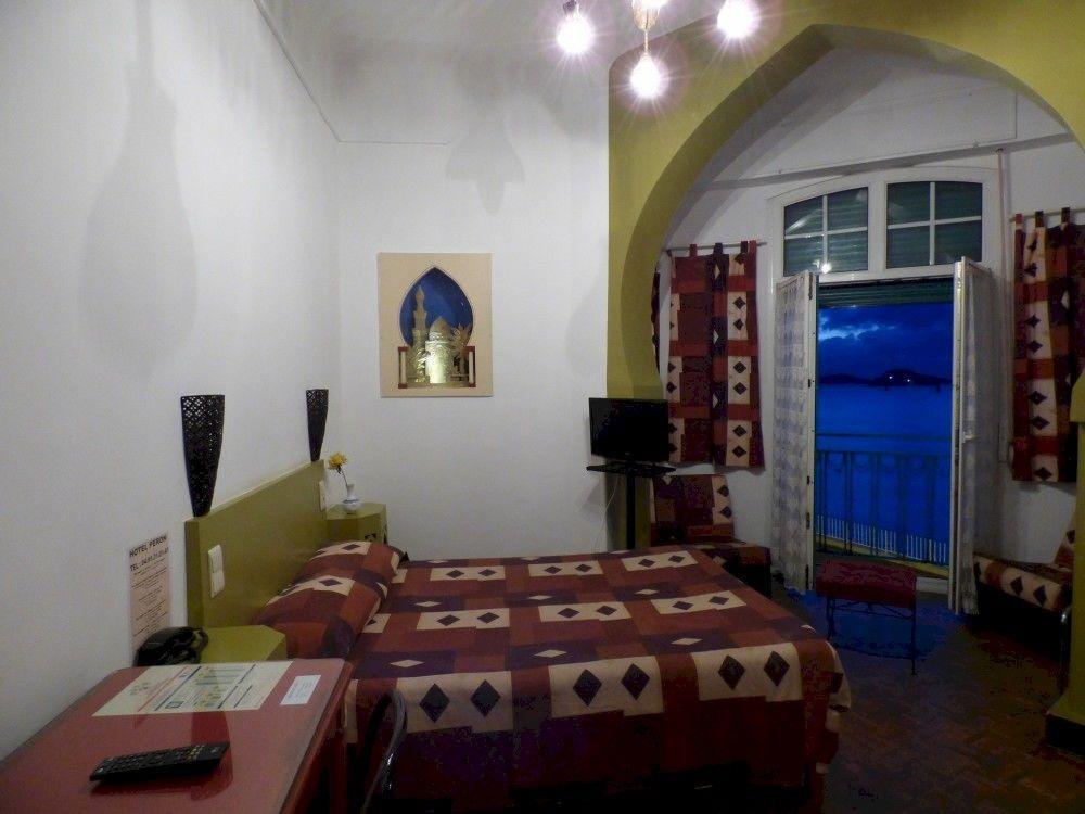 Hotel Peron Марсилия Екстериор снимка